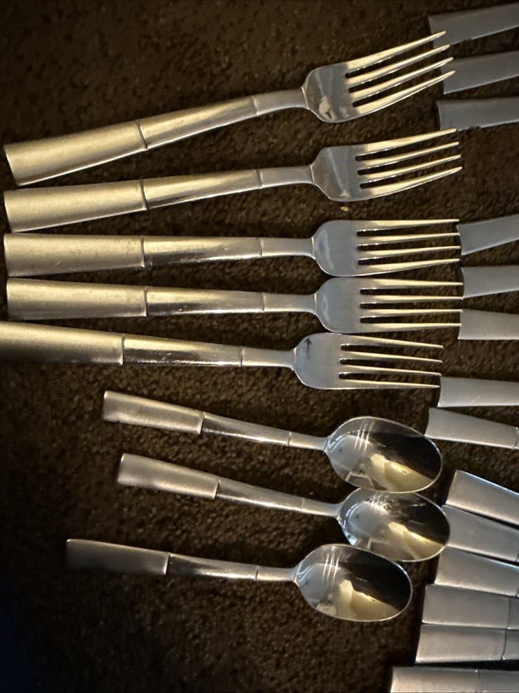 Vintage Oneida Vietnam Flatware Lot