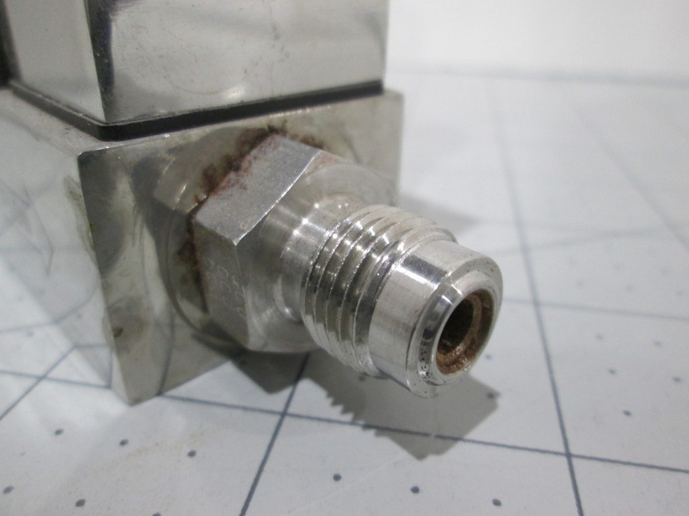 Unit, UFC-1000, Mass Flow Controller, SiH2CL2, 100 SCCM, Used