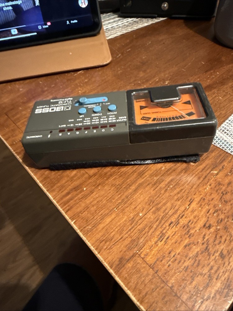 Boss Chromatic Tuner TU-12H Digital Processing Multi Instrument Tuner w Case Box