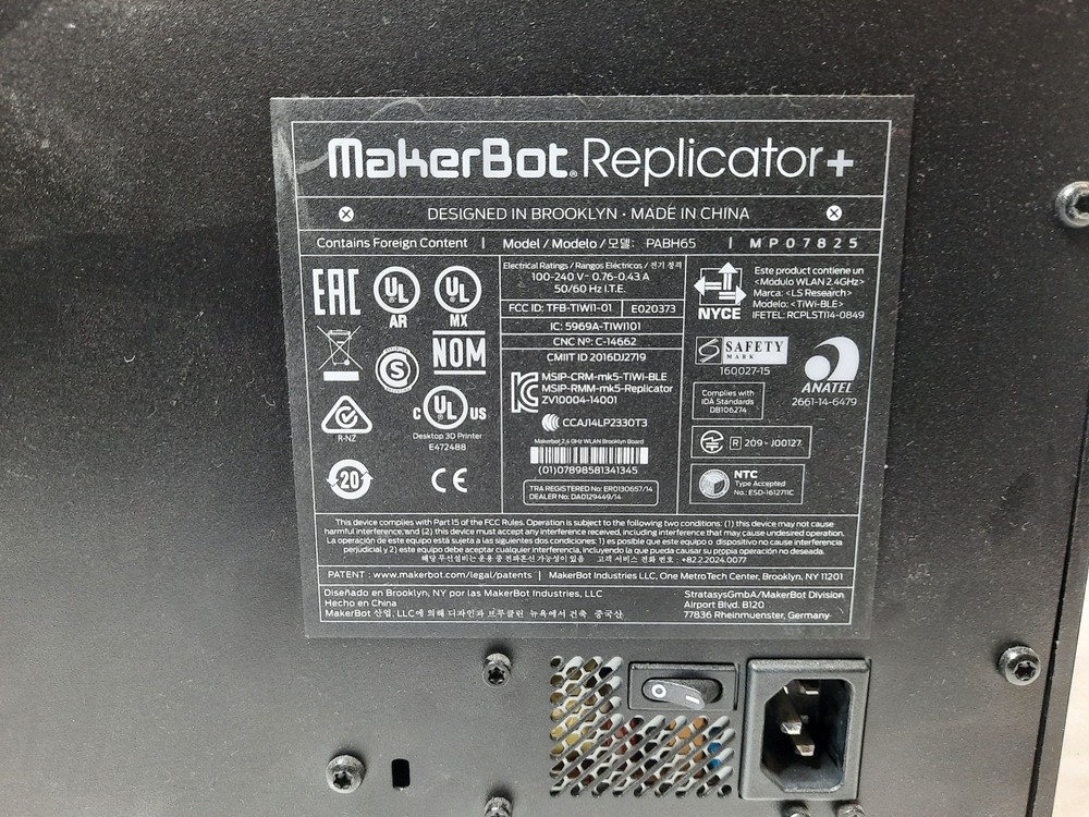 MakerBot Replicator+ 3D Printer PABH65 w/ Extruder Preheat and Power Tested
