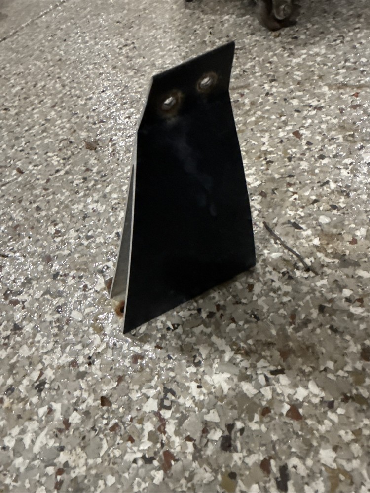 1987 Bayliner Right Starboard Side Window Support Connector Bracket Capri 86,87