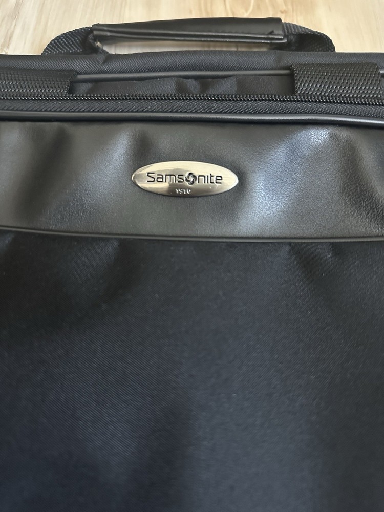 Samsonite Black Laptop Shuttle Business Case Computer Travel Bag