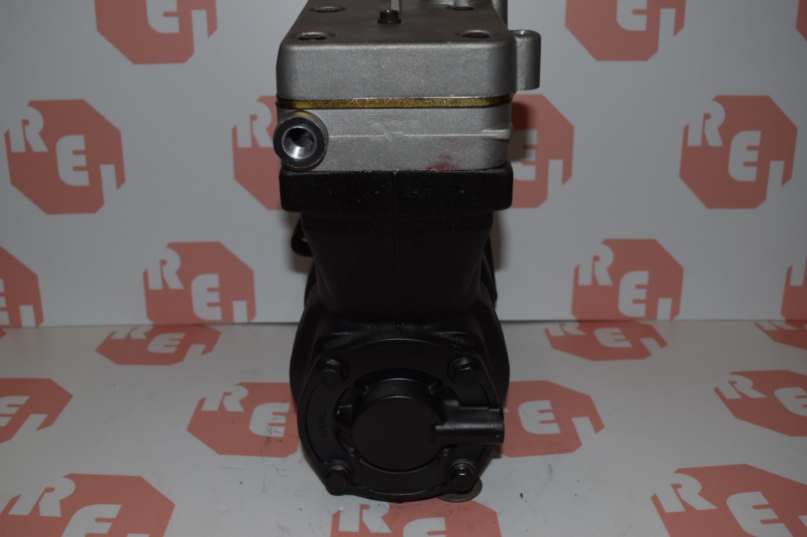4127040080 20701801 Wabco Air Compressor Volvo D12