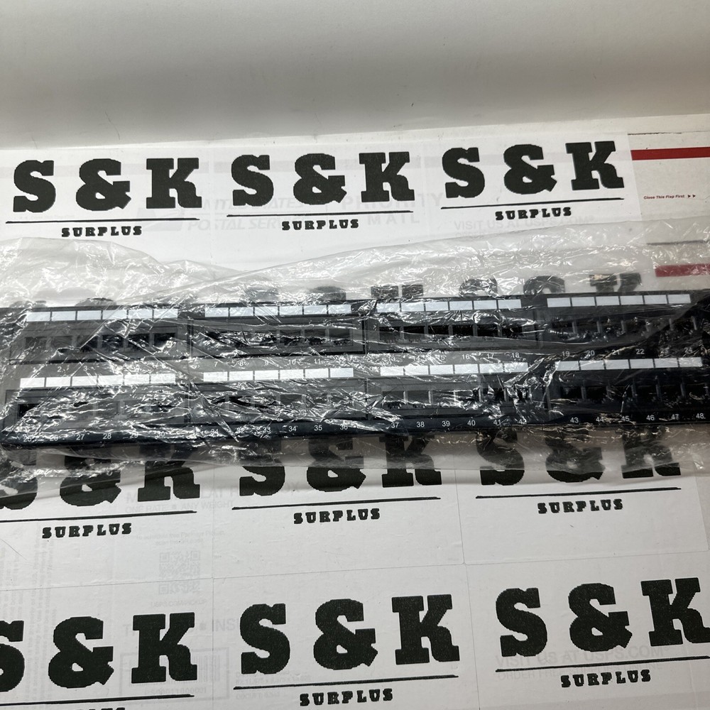 Unshielded patch port C5e 48-port