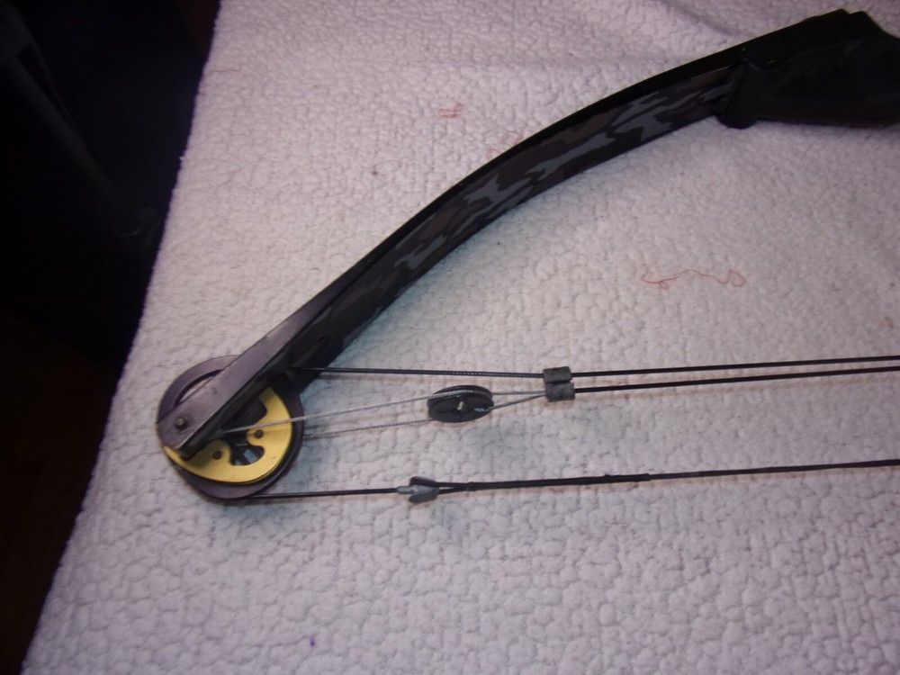 Darton 70MX Compound Bow RARE