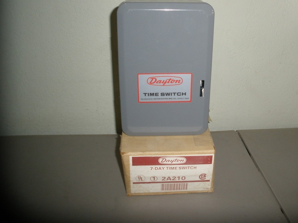 DAYTON 2A210 7-DAY TIME SWITCH NOS