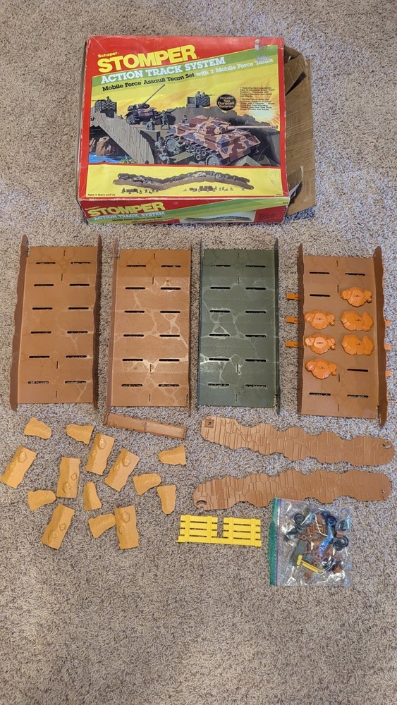Schaper Stomper Action Track System Mixed Lot