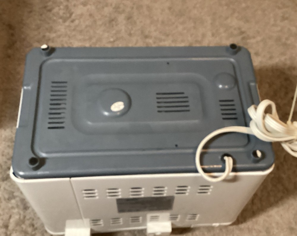 Breadmaker Sunbeam Expressbake Bread Machine 5833 TESTED Bread Pan & Paddle