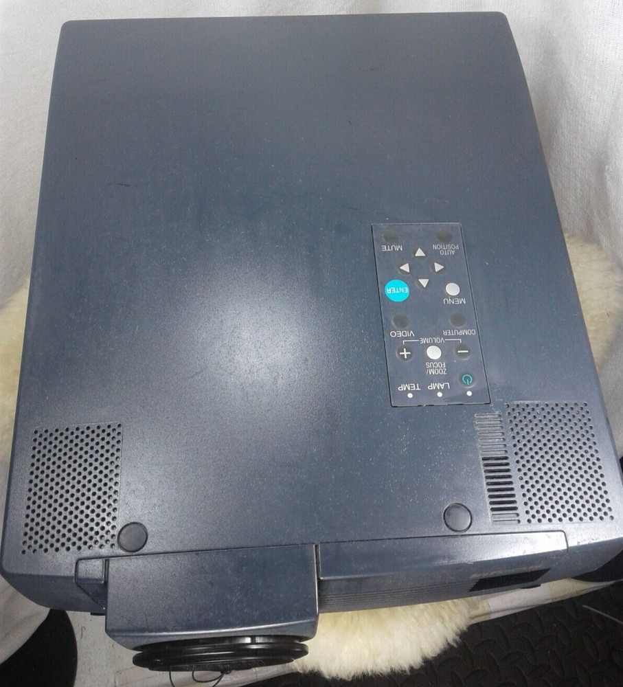 INFOCUS PROJECTOR CONFERENCE ROOM MEETING PRESENTATION HOME AUDIO VISUAL SYSTEM