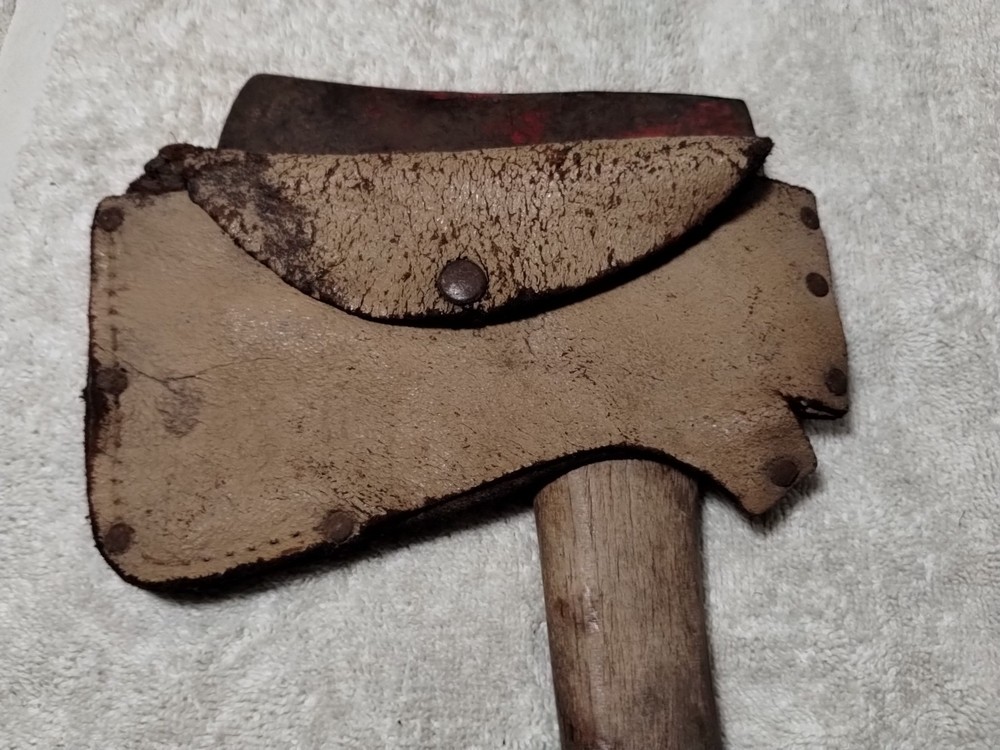 Vintage Hatchet / Axe, Unmarked