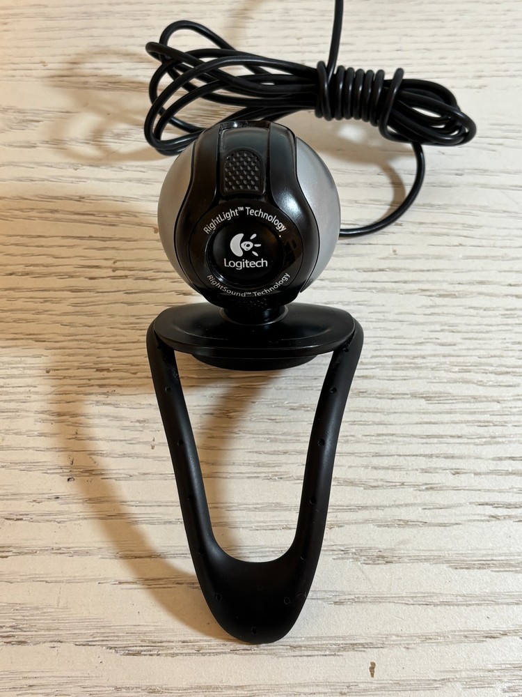 Logitech QuickCam V-UCR45 Webcam 1.3MP USB RightLight Tested Working