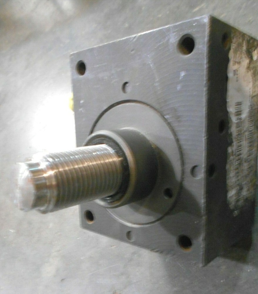 NM3-R 24 to 1 Dual Drive Reducer Gear (161-D5)