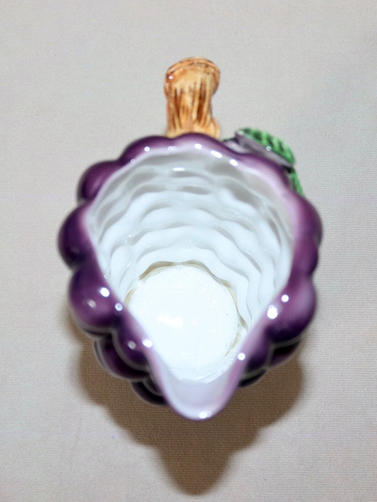 Lefton Grape Cluster Handled Pitcher #641 Red Foil Sticker 1953 - 1971