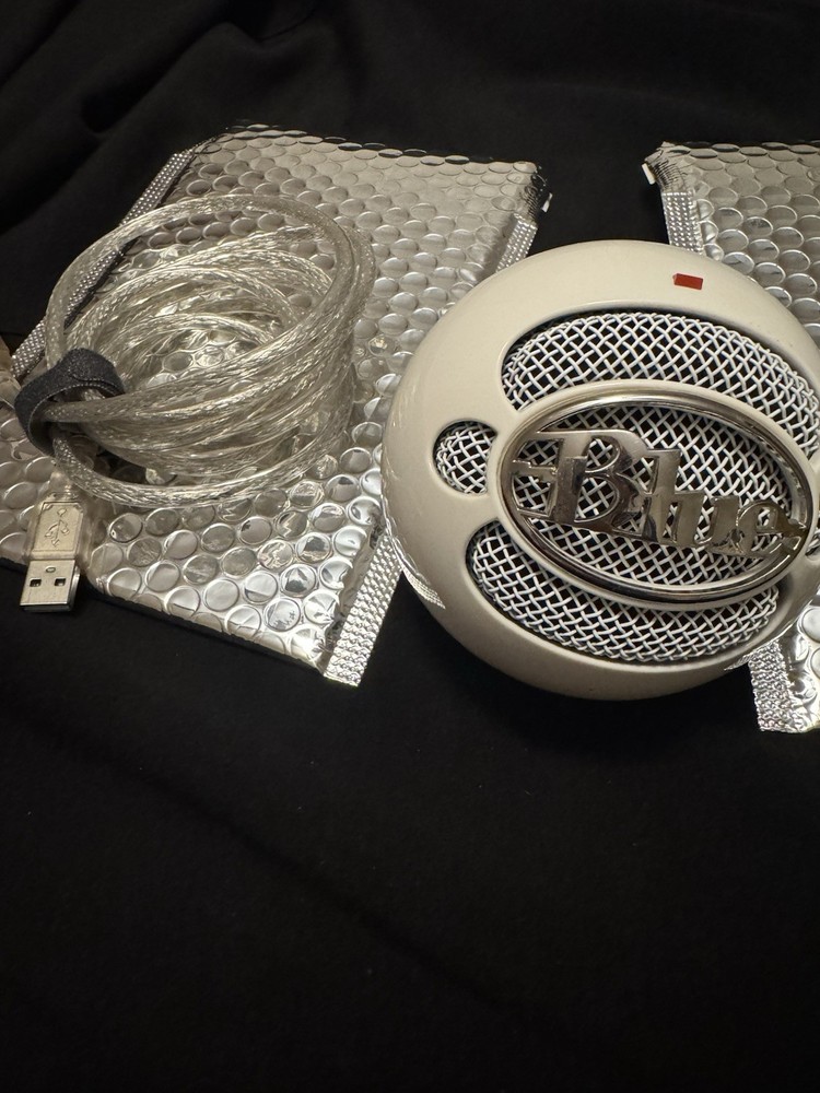 Blue Snowball USB Condenser Microphone White USB Model with Cable