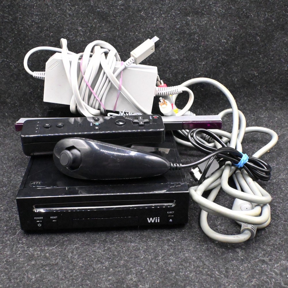 NINTENDO WII BLACK CONSOLE RVL-101 BUNDLE W/ CONTROLLER NUNCHUK SENSOR & CABLES