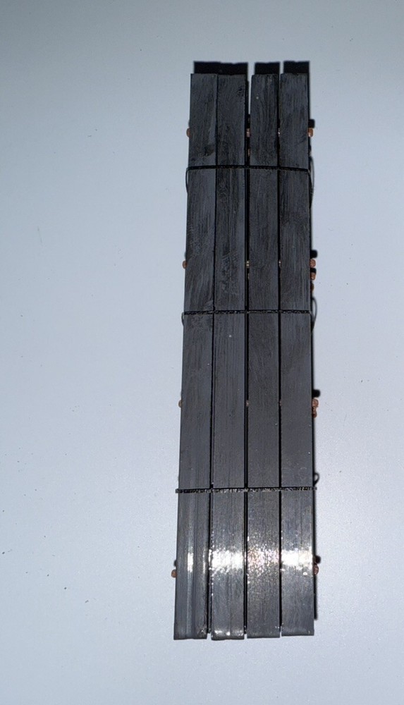 1:87 HO Scale Ibeam Load/Decor - Tall Stack W/ Blk Straps