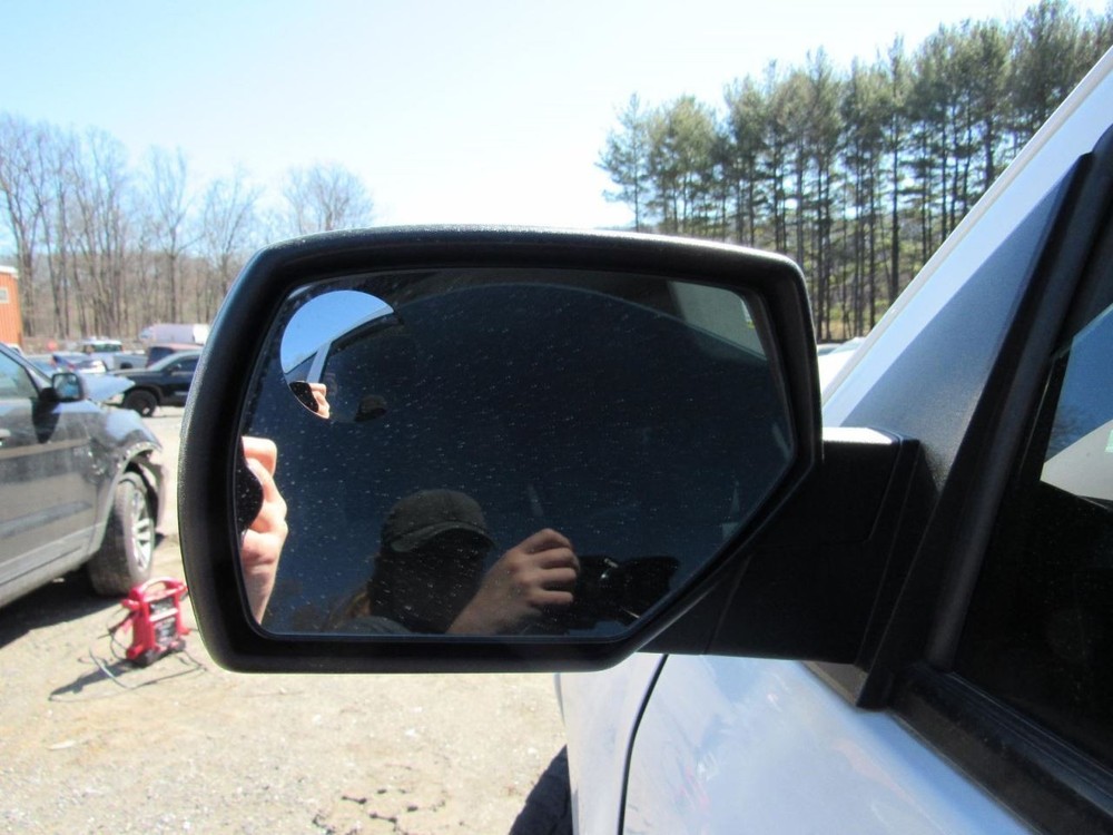 SILVERADO 1500 2018 Glove Box 1032050