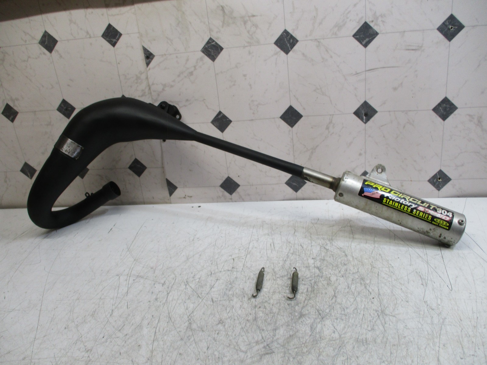 Yamaha yz80 yz 80 1987 87 EXHAUST PIPE /MUFFLER PROCIRCUIT..