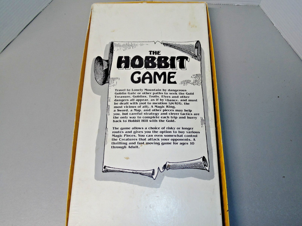 The Hobbit Board Game American Publishing 1977 Missing One Pawn
