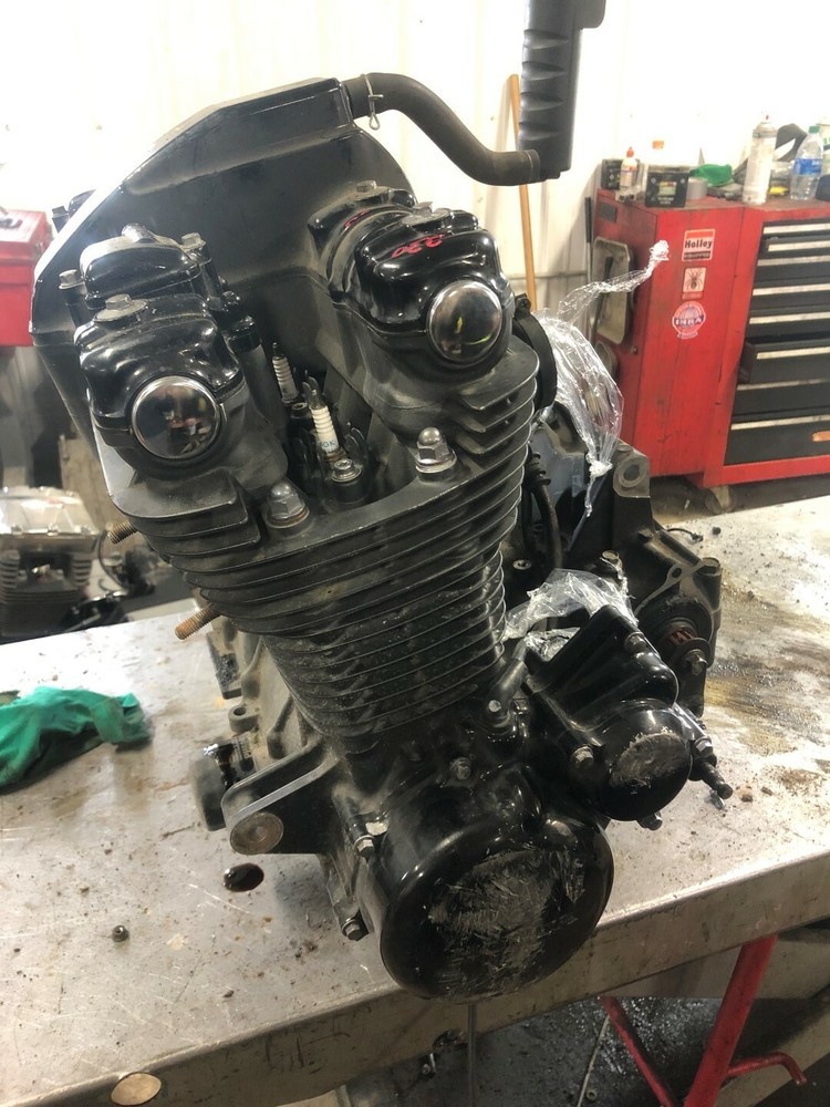 14 Honda CB 1100 CB1100 engine motor