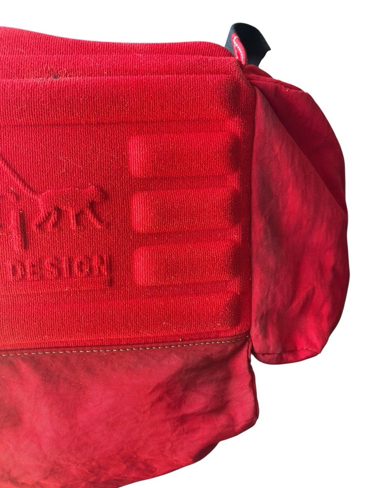 VTG 90’s Kipling Red Nylon Backpack Large Flap Buckle Drawstring Padded Back