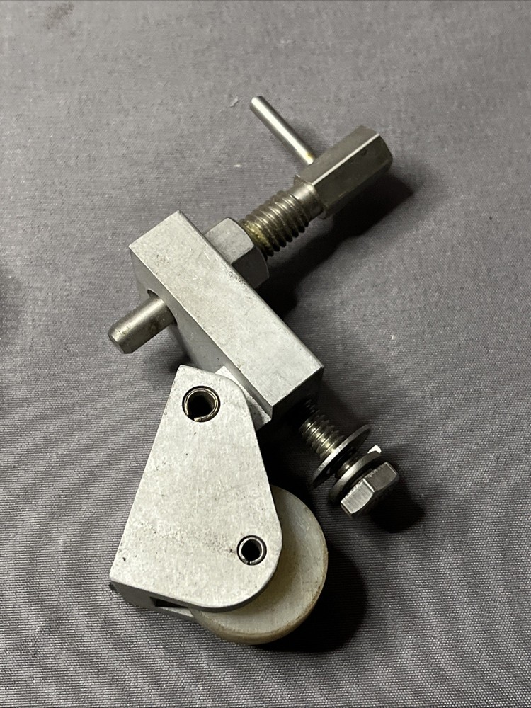 Lot of 4 Adjustable Roller Guide Assemblies – CNC Linear Rail / Jig Hardware