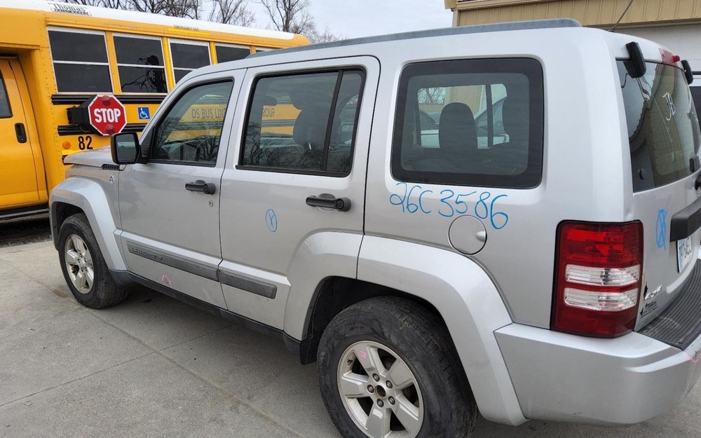JEEP LIBERTY 2008-2012 LEFT QUARTER PANEL SILVER 1794684