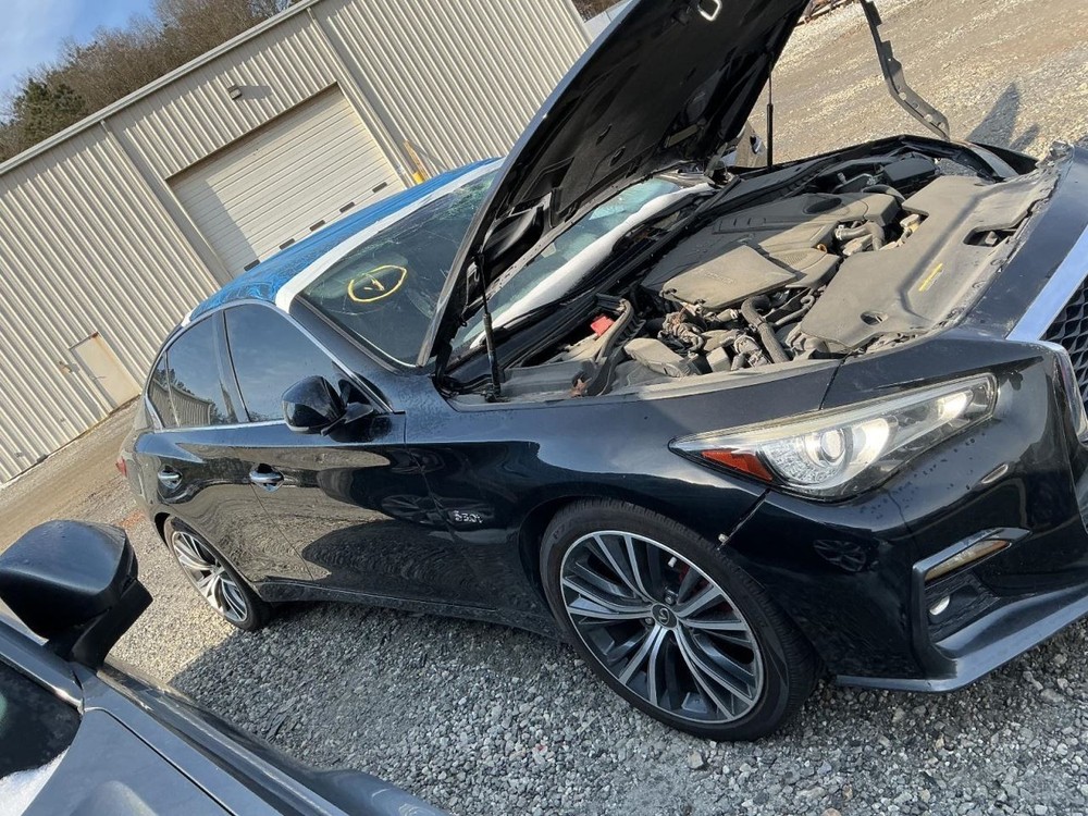 Q50 2020 Glove Box 4946454