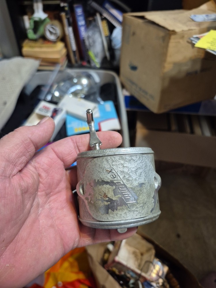 VINTAGE TWINPLEX STROPPER RAZOR BLADE SHARPENER