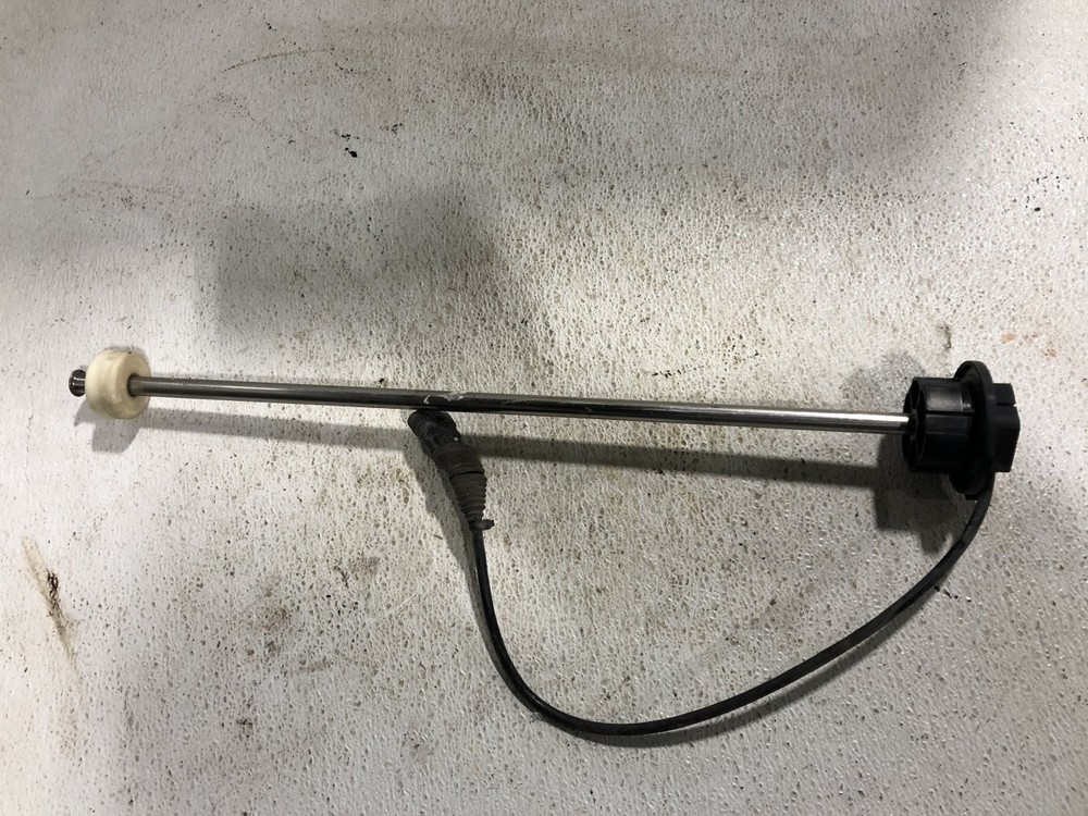Peterbilt 579 DEF Sensor - Used | P/N 350249