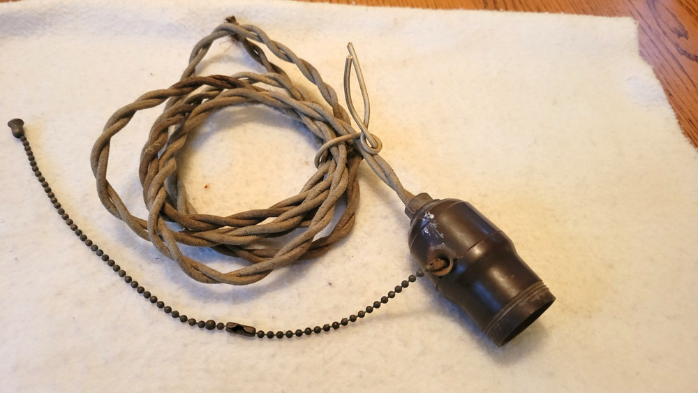 Vintage Paulding Light Socket Pull Chain 6' Twisted Cloth Covered Wire PullChain