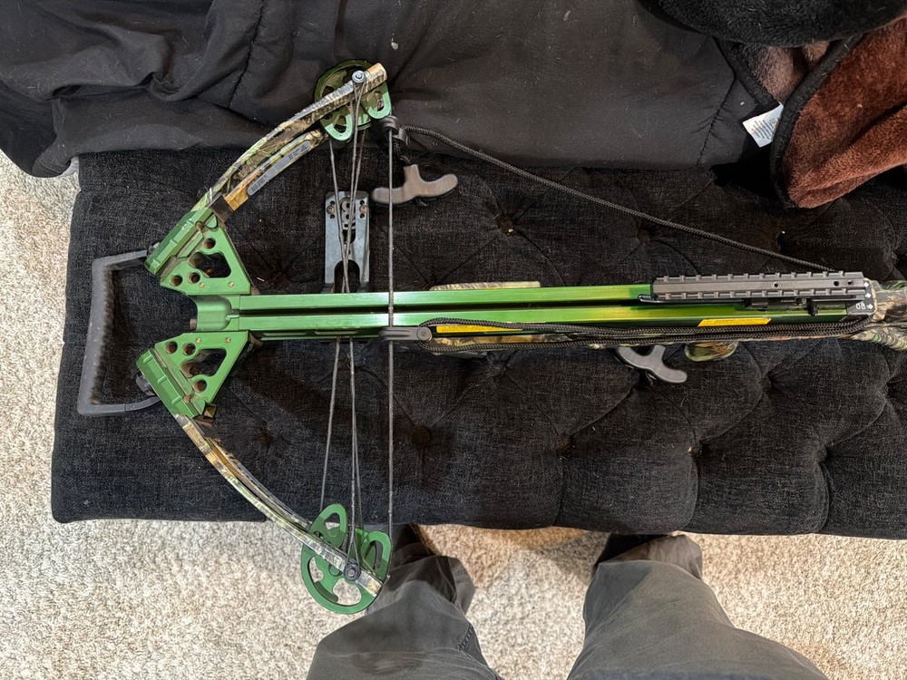 Carbon Express Covert SLS Crossbow