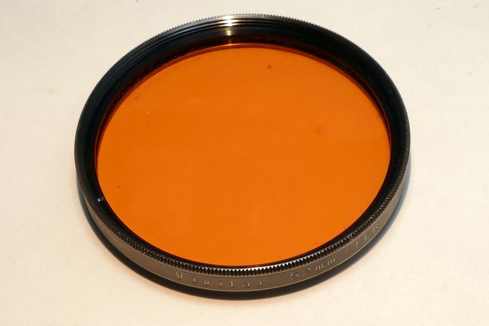 Vivitar 52mm Filter FL-B fluorescent to daylight balancing