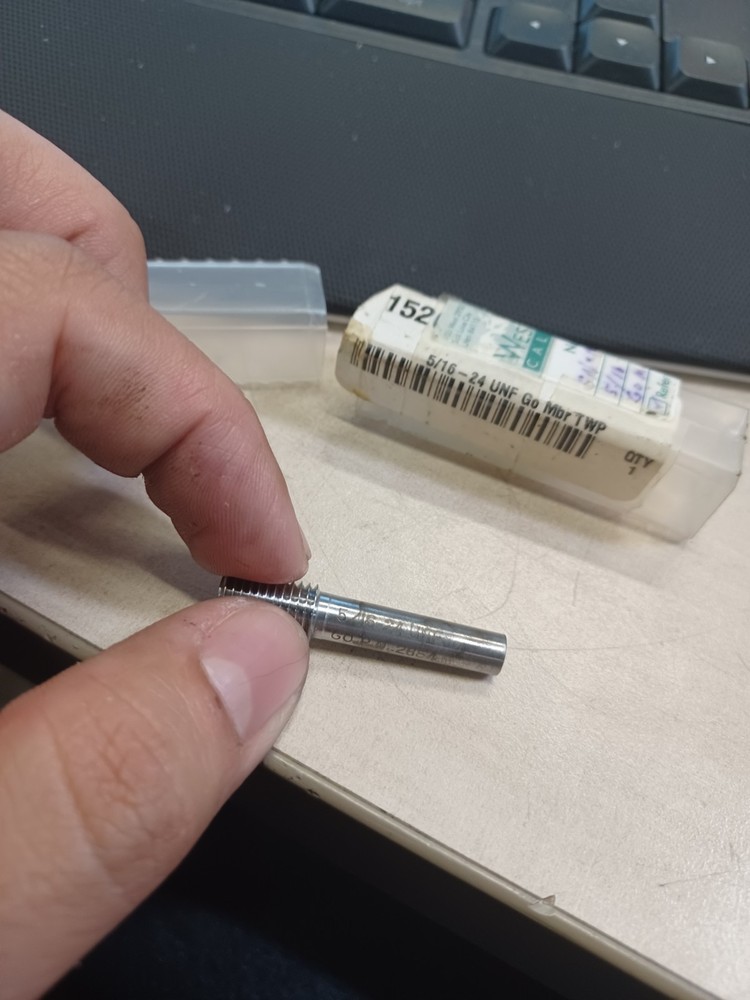 5/16-24 UNF Go Mbr TWP Threaded Plug 1Flute