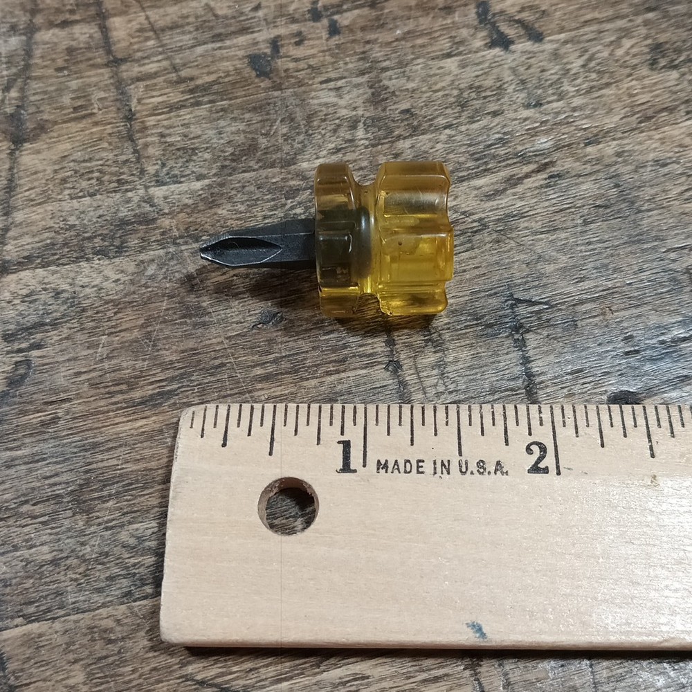 Snap On Tools USA SD11A Extra Stubby Micro Slotted Phillips Screwdriver Amber