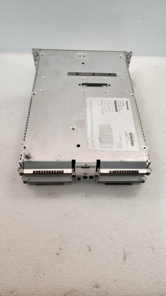 Tektronix TLA7N4 136 Channel Logic Analyzer Module Unit 4