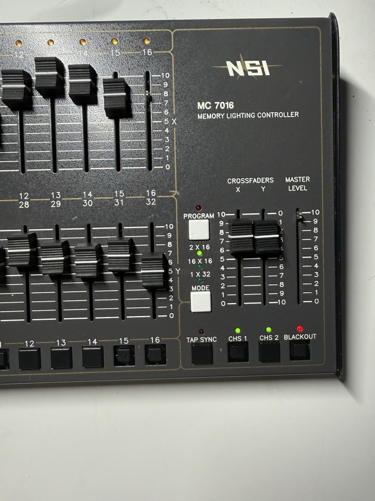 NSI MC 7016 Memory Lighting Controller 32 Channel Professional Light Console