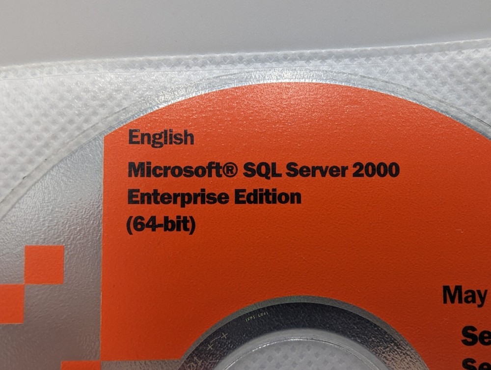 Microsoft SQL Server 2000 Enterprise Edition (64-bit) CD Disc