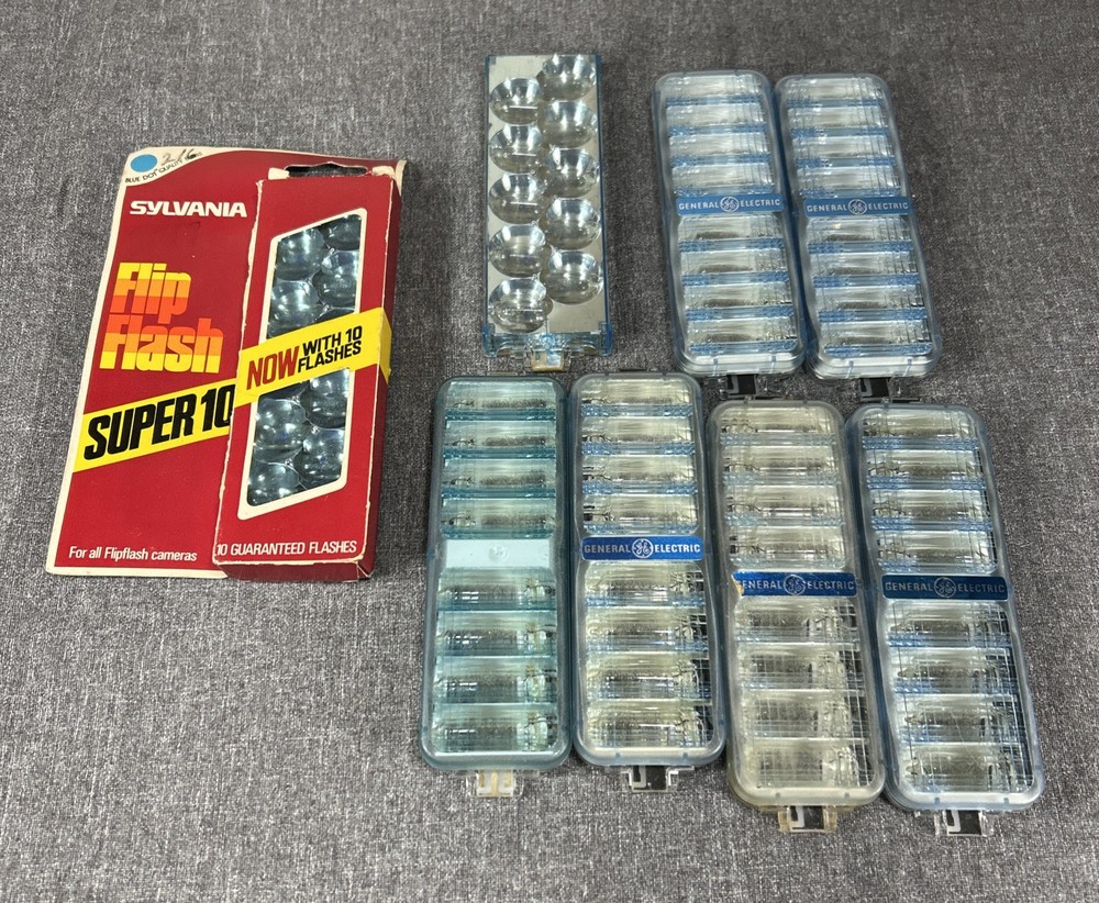 Sylvania Flip Flash Super 10 Blue Dot  Flipflash+MISC. GE 8 Flash **