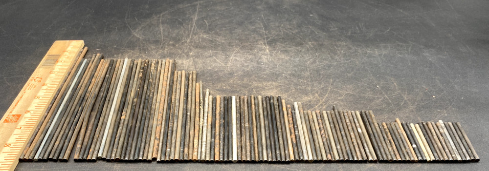 (100) A.C. GILBERT ERECTOR SET AXLE RODS W/ MANY DIFFERENT SIZES (17)