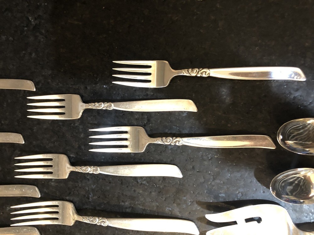 Vintage Oneida Community South Seas Silverplate Flatware Set 50 Pc