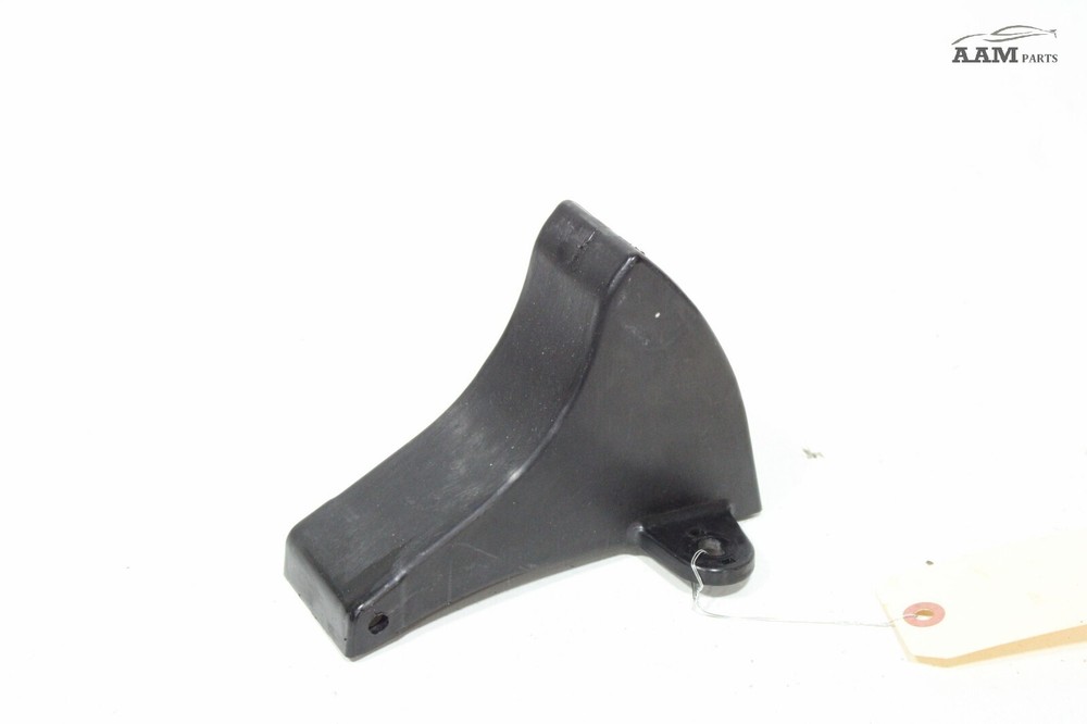 2018-2024 FREIGHTLINER CASCADIA REAR LEFT SIDE FAIRING EXTENDER BRACKET OEM