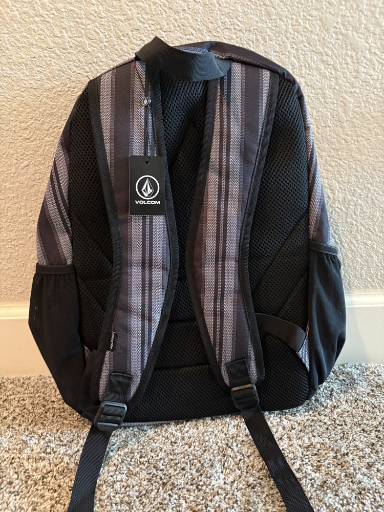 VOLCOM GREY & BLACK STRIPED UNISEX SUNSTONE BACKPACK , NEW WITH TAGS