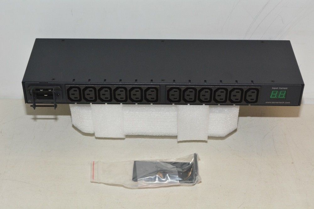 Server Technology C-10H1-C20M Sentry Metered Cabinet Distribution Unit