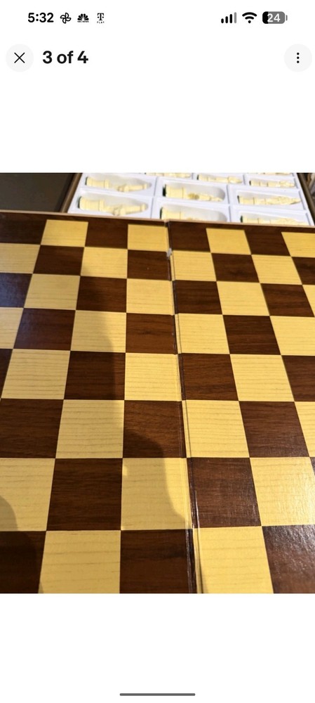Vintage Galant Knight Chess Set