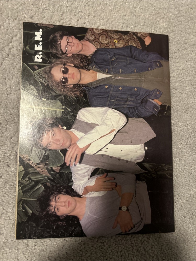 ROCK FEVER MAGAZINE APRIL 1985 KISS PAUL STANLEY COVER VAN HALEN MOTLEY CRUE