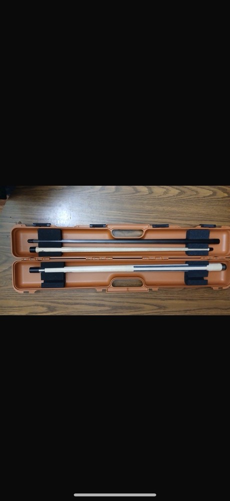 Brown Hard Billiard Cue Case with Two Cues
