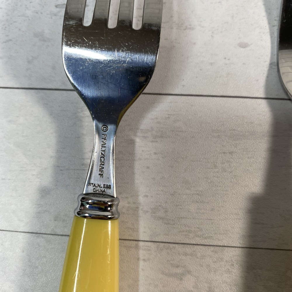 Pfaltzgraff Stainless Flatware Yellow Plastic Handle 4 Dinner Forks