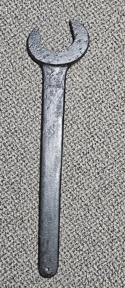 Armstrong 3-1/2” Open End Engineers Farm Implement Wrench 27" Long