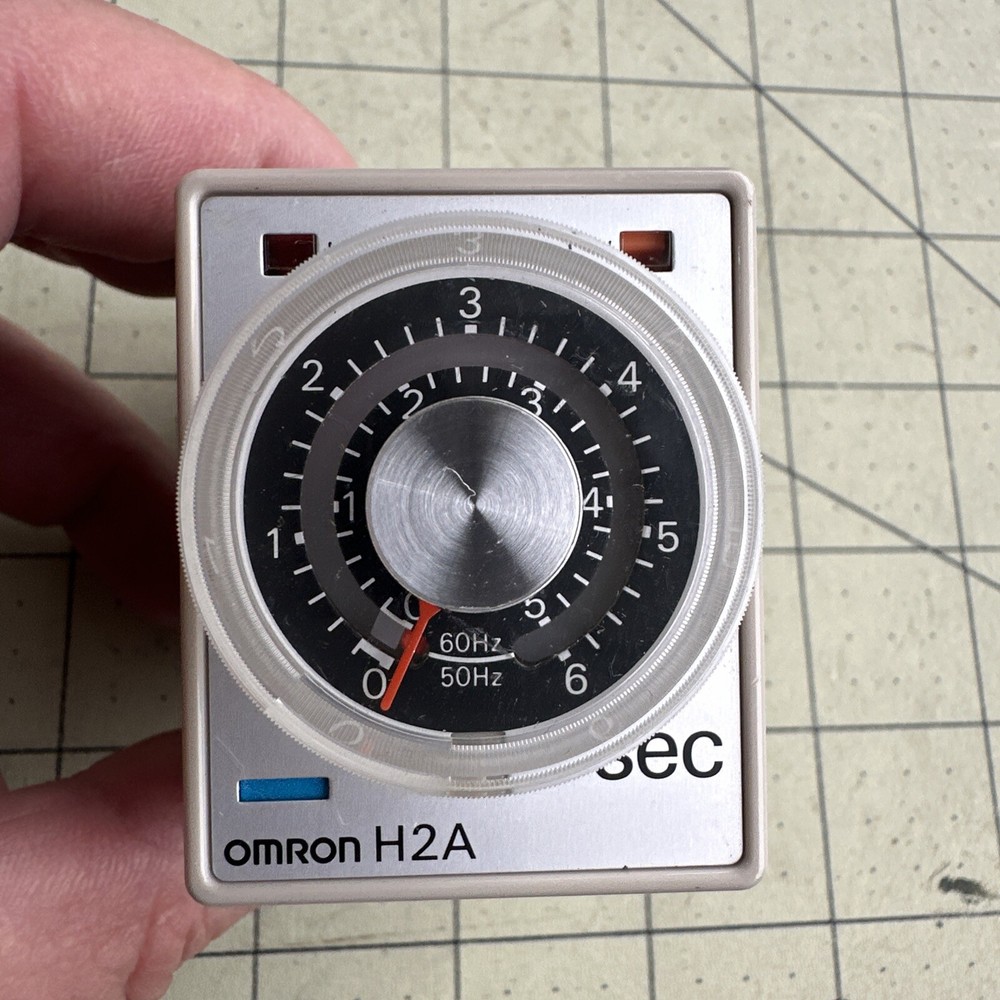 OMRON H2A-7H MOTOR DRIVEN TIMER 0-6 Seconds 50/60 Hz